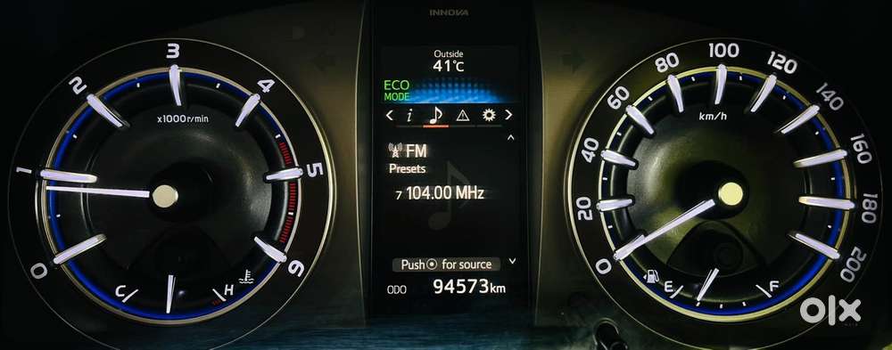 Toyota Innova Crysta 2.7 Vx Mt, 2016, Diesel