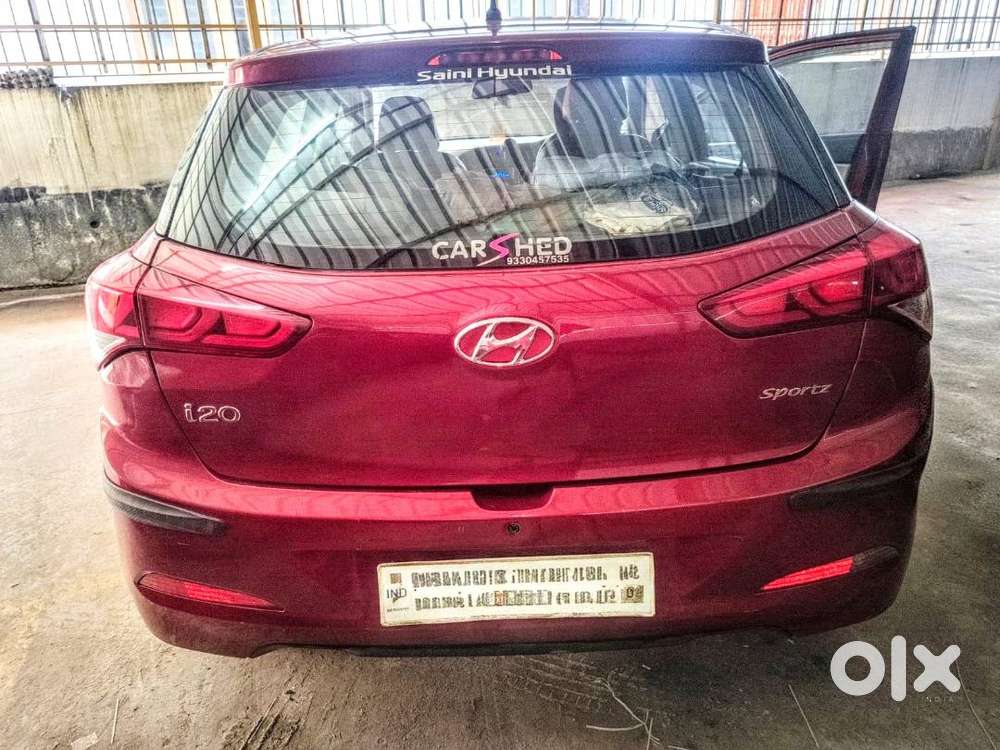 Hyundai I20 Sportz 2017  Direct Owner  42600 Km