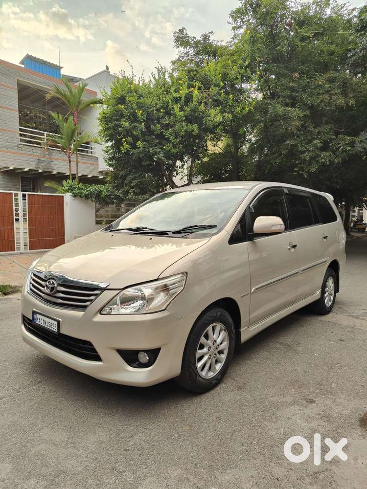 Toyota Innova 2.5 Vx 8 Str, 2012, Diesel