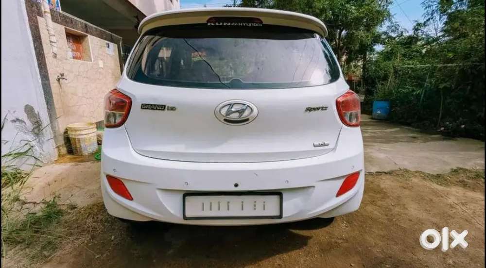 Hyundai Grand I10 2014 Petrol Well Maintained