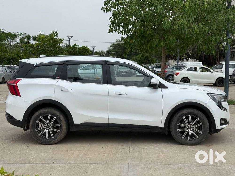Mahindra Xuv700 Ax7 Luxury Pack Awd, 2023, Diesel