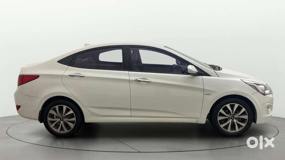 Hyundai Verna 1.6 Vtvt Sx, 2016, Petrol