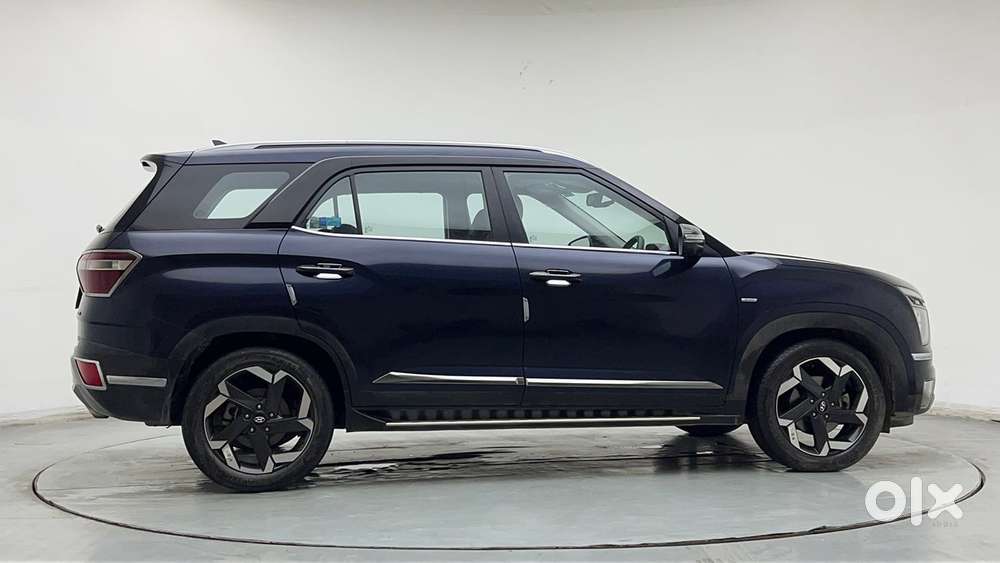 Hyundai Alcazar 2.0 Signature (o) Petrol At 6 Str, 2022, Petrol