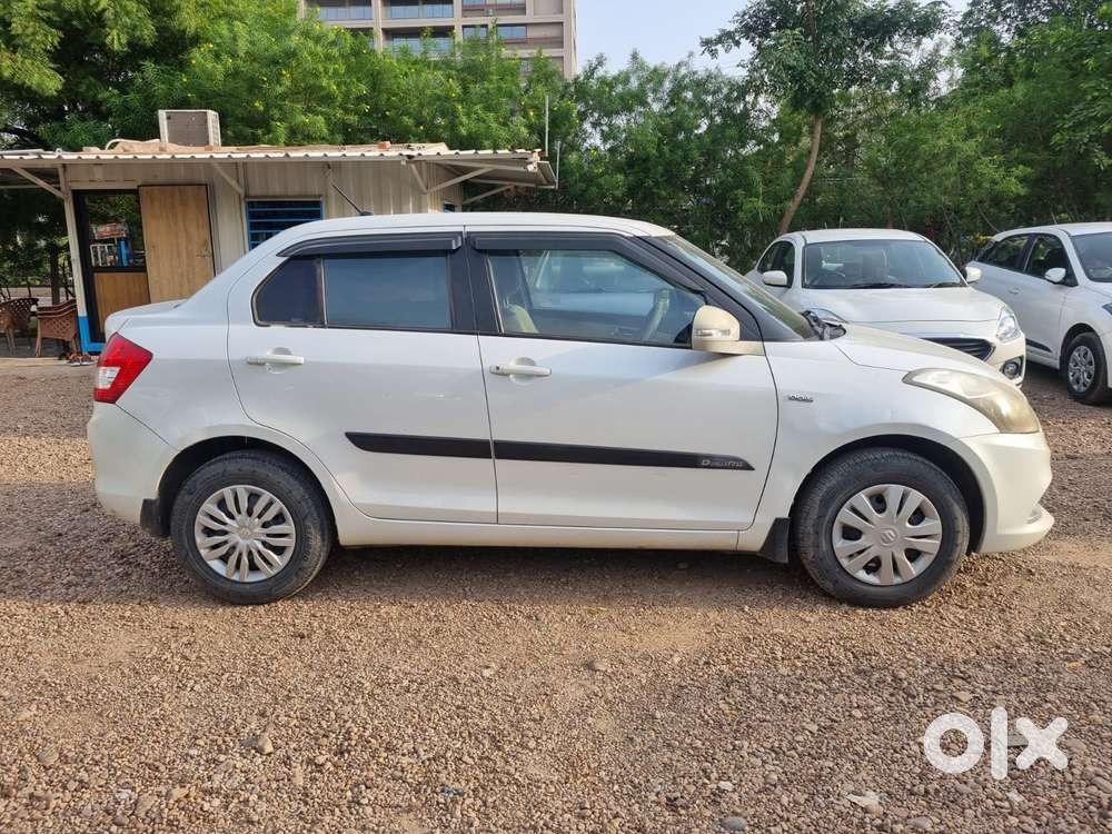 Maruti Suzuki Swift Dzire Vdi Optional, 2015, Diesel