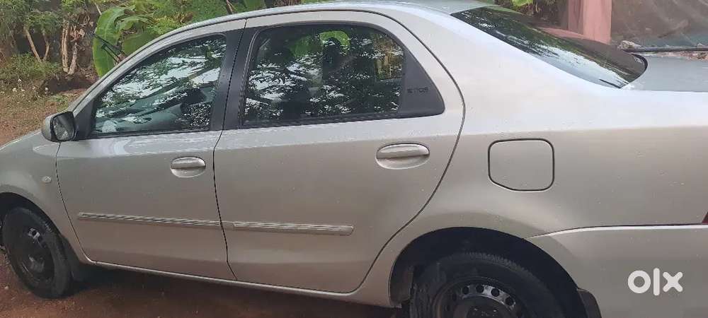 Toyota Etios 2011 Petrol Well Maintained