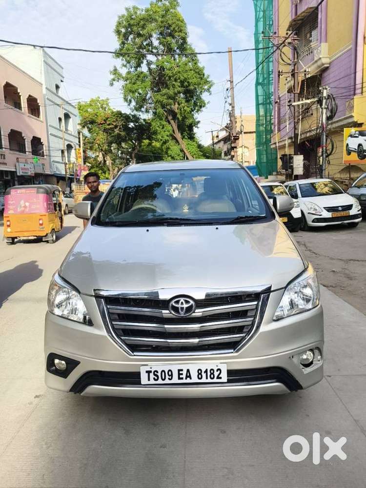 Toyota Innova 2.5 V 7 Str, 2014, Diesel
