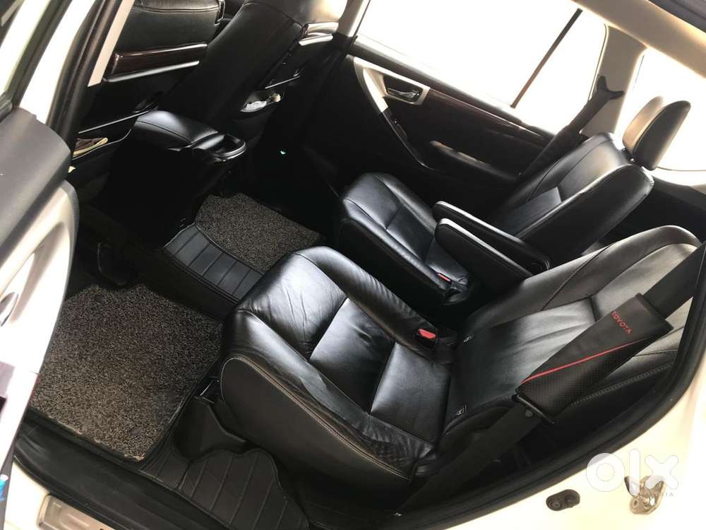 Toyota Innova Crysta 2017