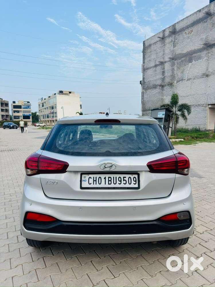 Hyundai Elite I20 [ ] 1.2 Magna Executive, 2018, Petrol