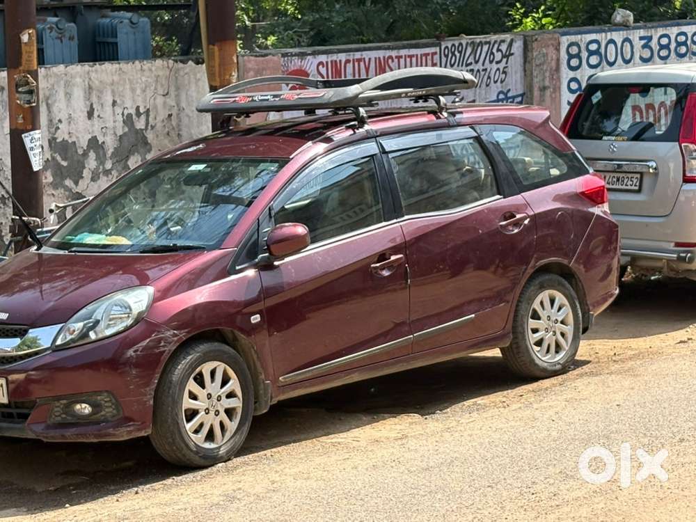 Honda Mobilio 2014 Cng & Hybrids 102000 Km Driven