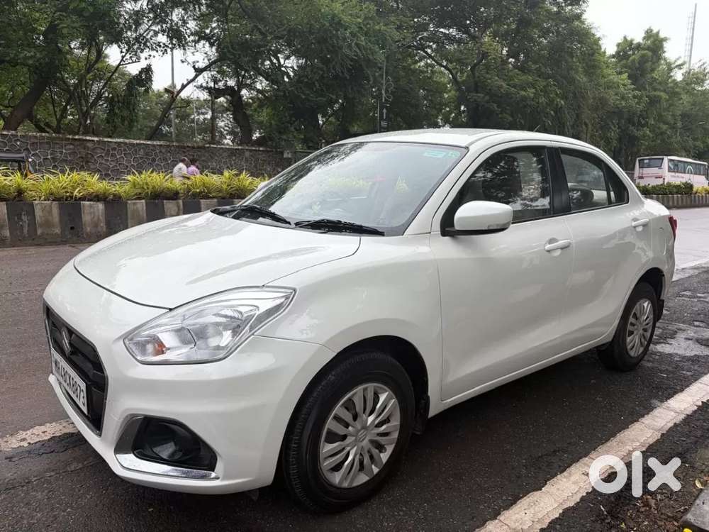 Maruti Suzuki Dzire Vxi Ags, 2023, Petrol