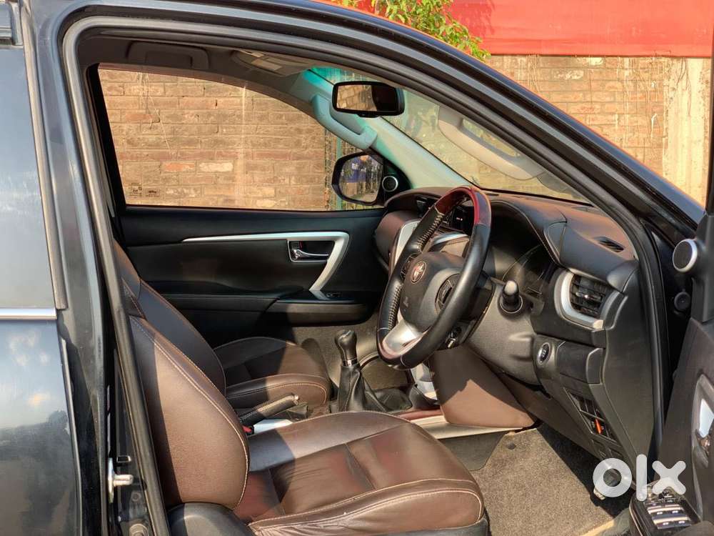 Toyota Fortuner 2.8 4wd Mt, 2020, Diesel