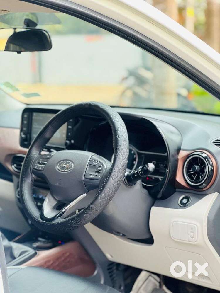 Hyundai Aura Sx (o) Manual, 2020, Petrol