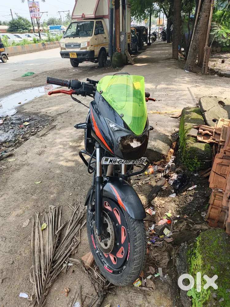 Pulsar 150