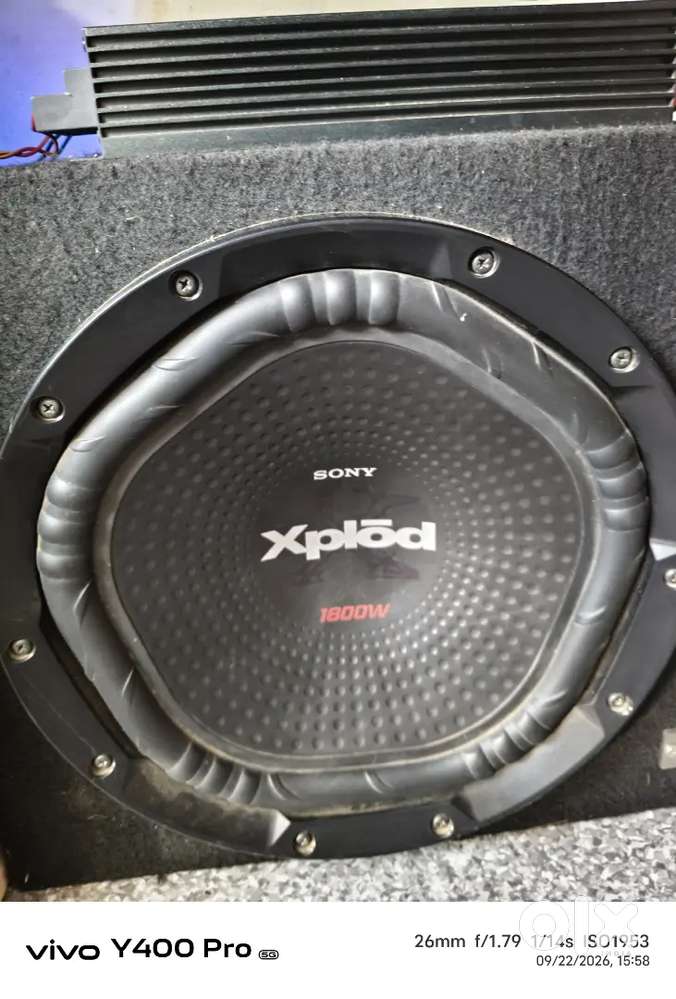 SONY XPLOD 1800 WATT WITH JBL AMPLIFIER