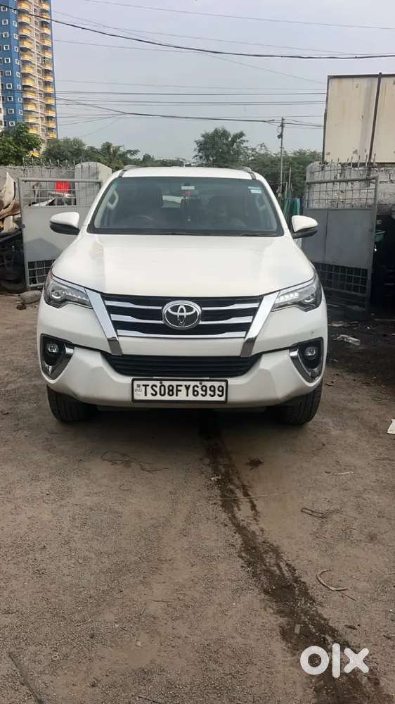 Toyota Fortuner Diesel 2018 At