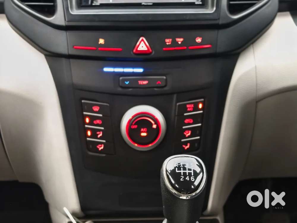 Mahindra Xuv300 W4, 2021, Petrol