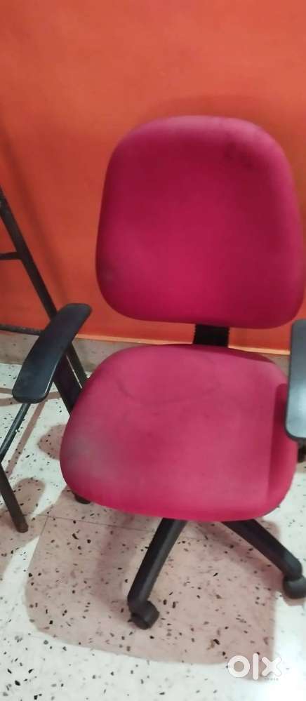Rotating Chair Buy Sell Used Furniture in India OLX