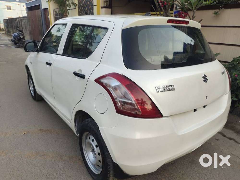 Maruti Suzuki Swift 2011-2014 Lxi, 2012, Petrol