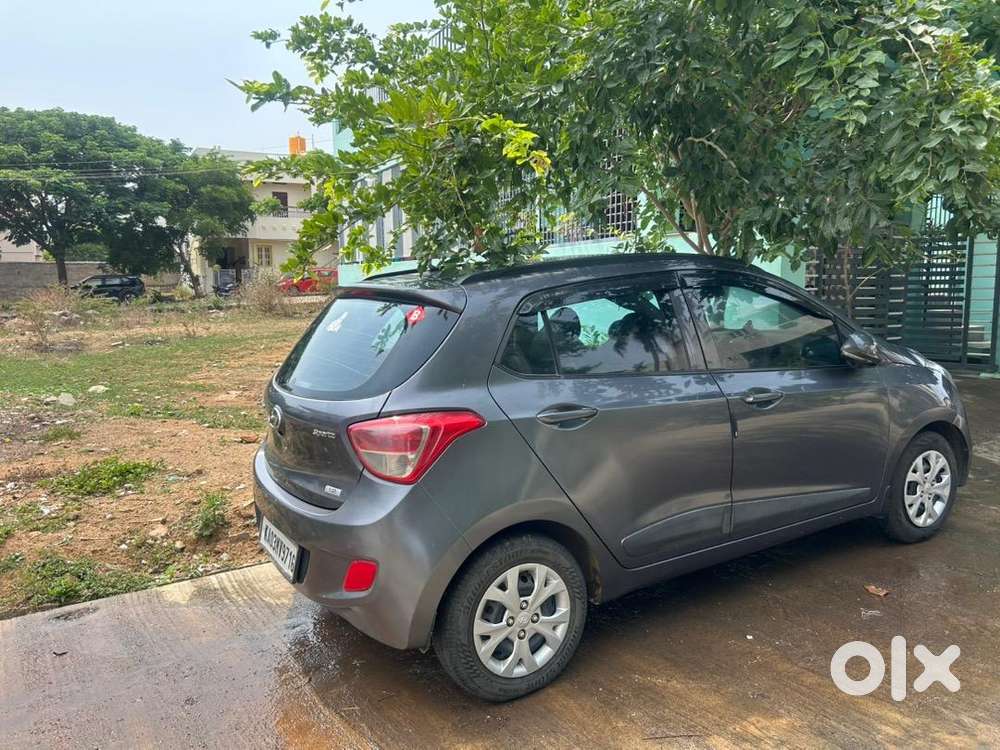 Hyundai Grand I10 2015 Petrol Well Maintained