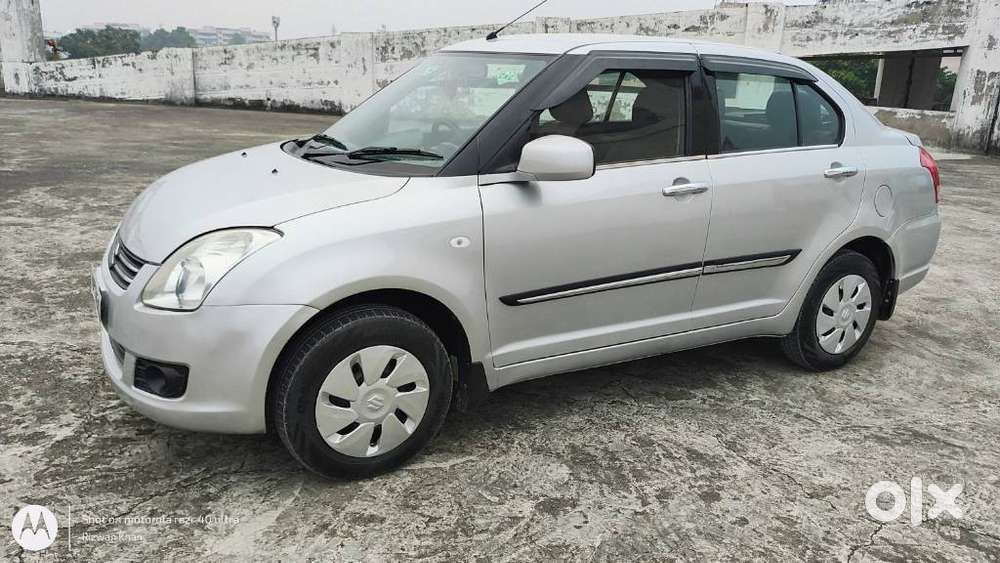 Maruti Suzuki Swift Dzire Vxi, 2011, Petrol
