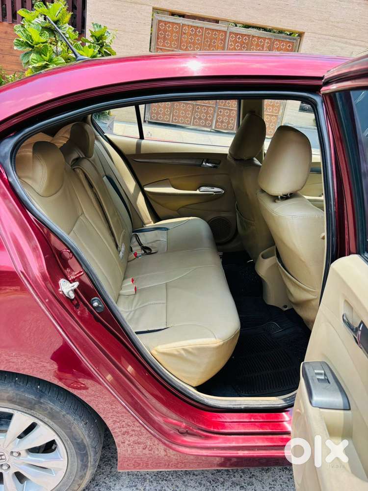 Honda City 2011-2013 1.5 V Mt Sunroof, 2012, Petrol