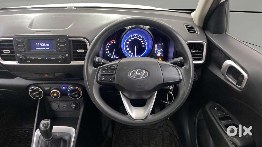 Hyundai Venue S, 2019, Petrol