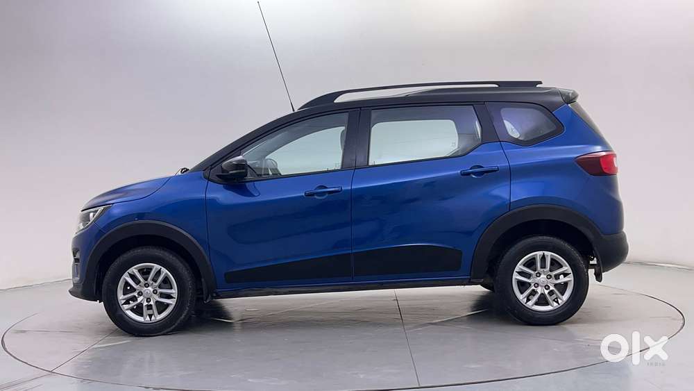 Renault Triber Rxt, 2023, Petrol