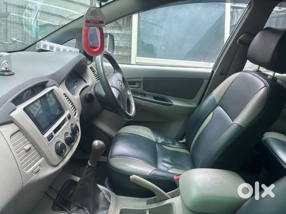 Toyota Innova 2012 Diesel Well Maintained Company Service Record