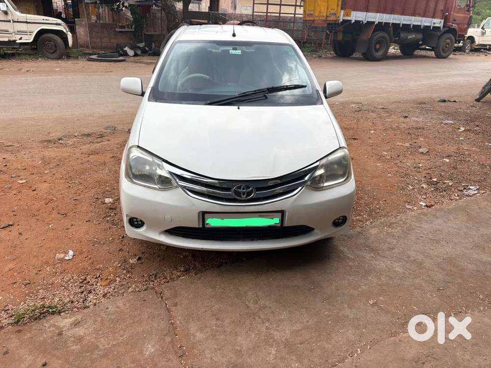 Toyota Etios Petrol 2012