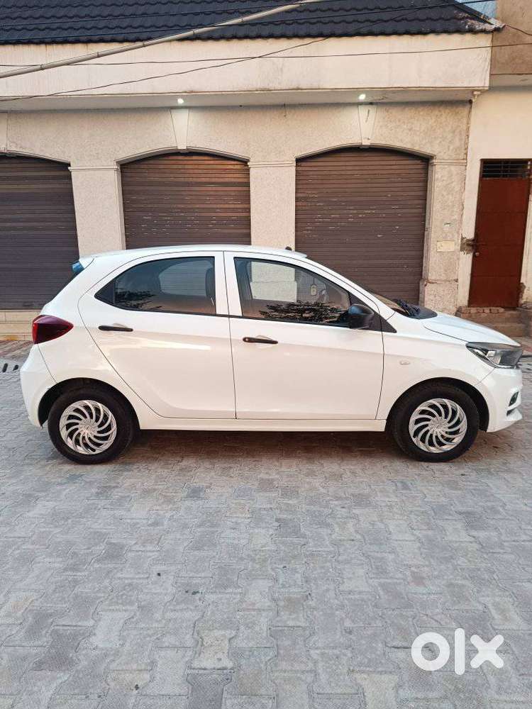 Tata Tiago 1.2 Revotron Xe Option, 2021, Petrol
