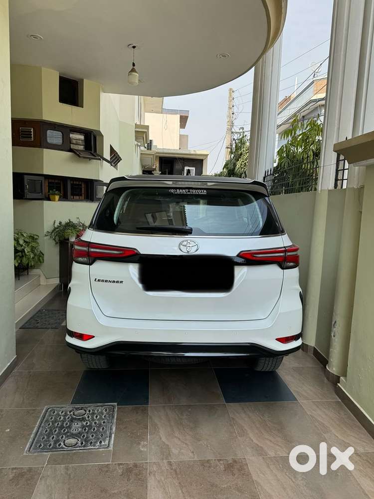 2023 Toyota Fortuner Legender Diesel