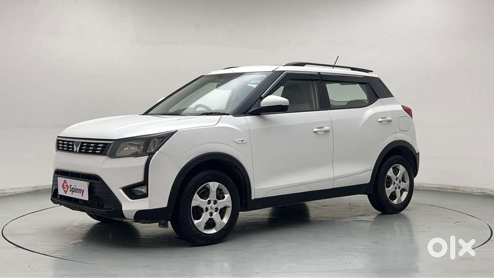 Mahindra Xuv300 W6, 2023, Petrol