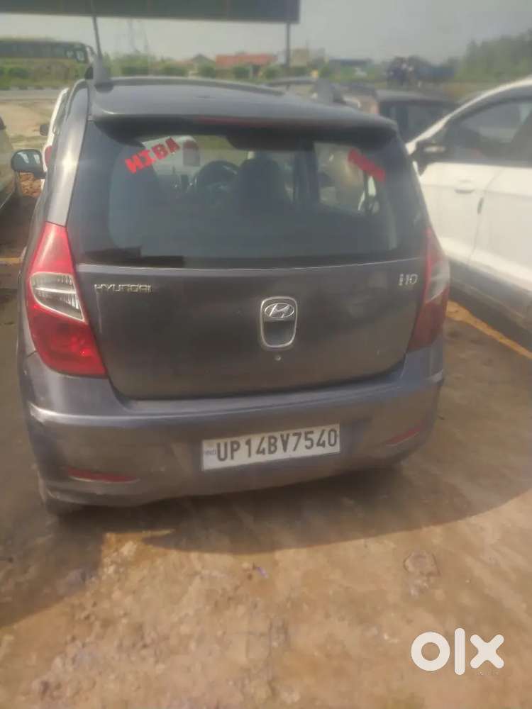 Hyundai I10 Sportz 2012 Year
