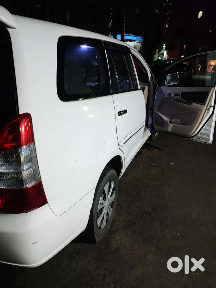 Toyota Innova 2006 2.4 Gx 8 Str