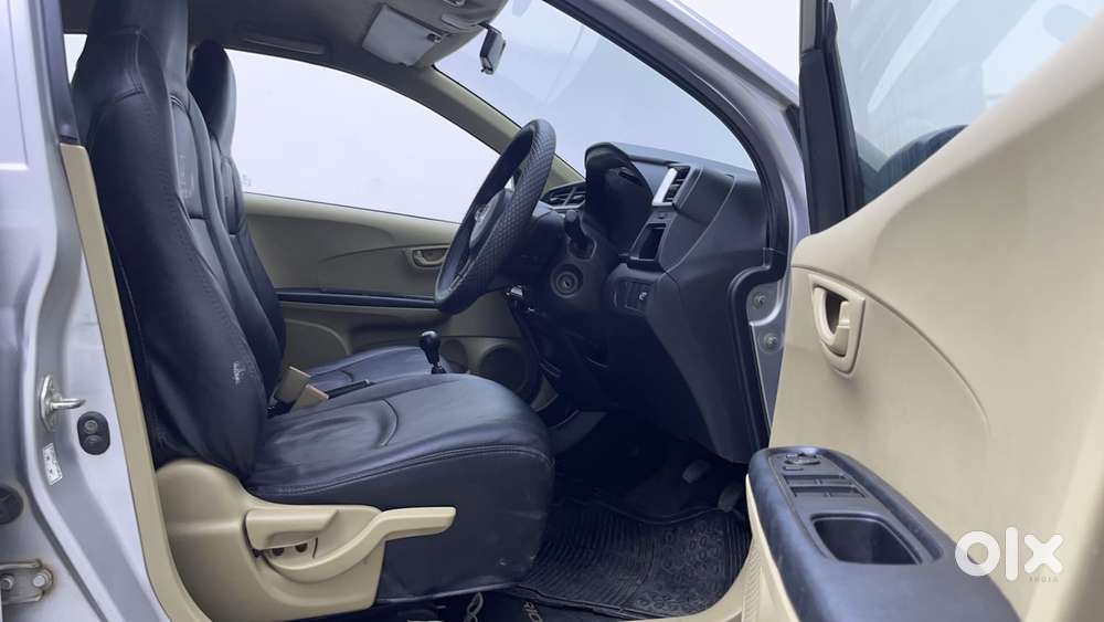 Honda Brio S Mt, 2017, Petrol