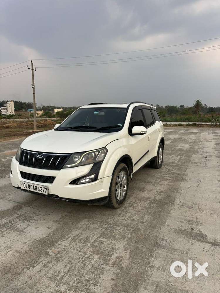 Mahindra Xuv500 2016 Diesel 110000 Km Driven