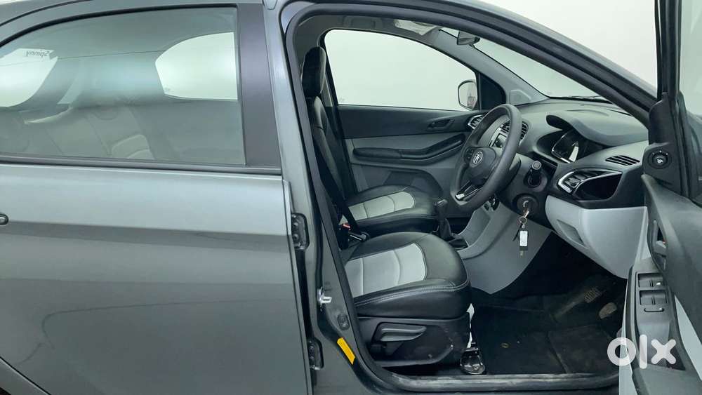 Tata Tiago 1.2 Revotron Xt Option, 2022, Petrol