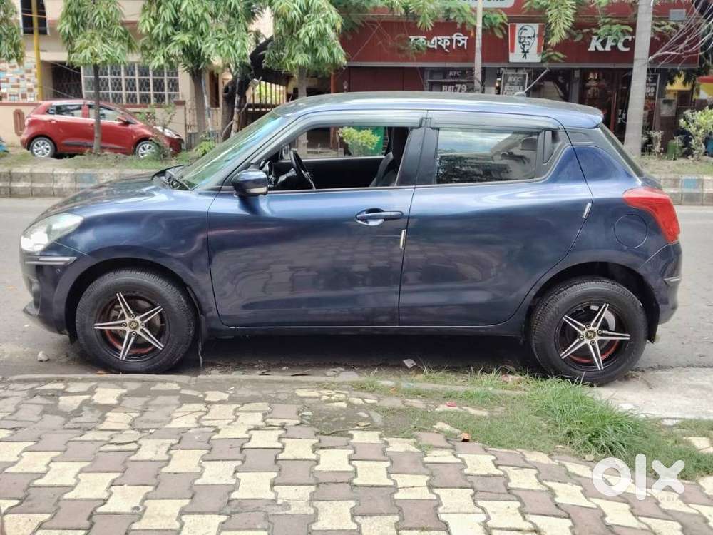 Maruti Suzuki Swift Vvt Vxi, 2021, Petrol