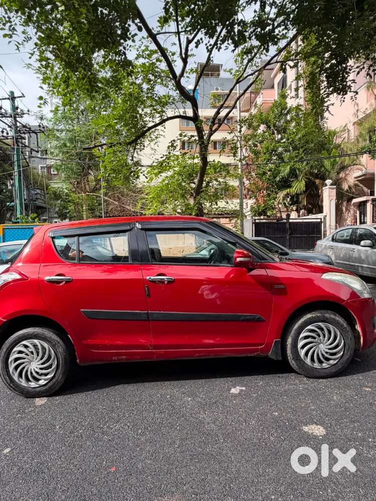 Maruti Suzuki Swift 2015 Diesel 86000 Km Driven