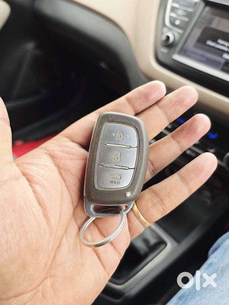 Hyundai I20 Asta (o) 1.2 Mt, 2018, Petrol