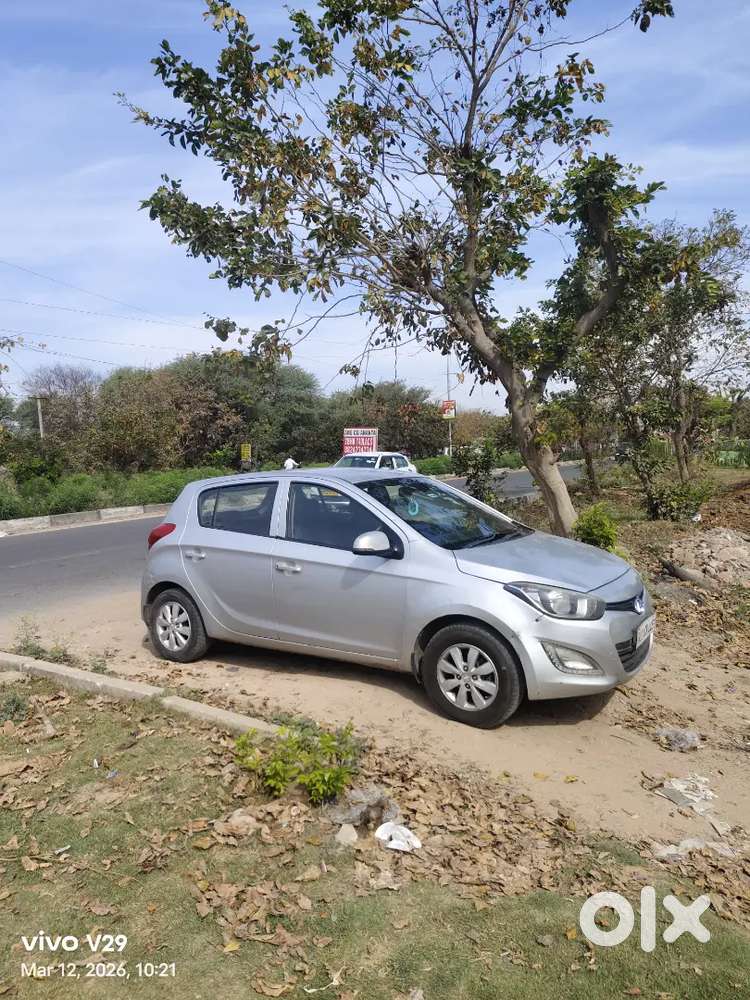 Hyundai I20 2013 Diesel 84000 Km Driven