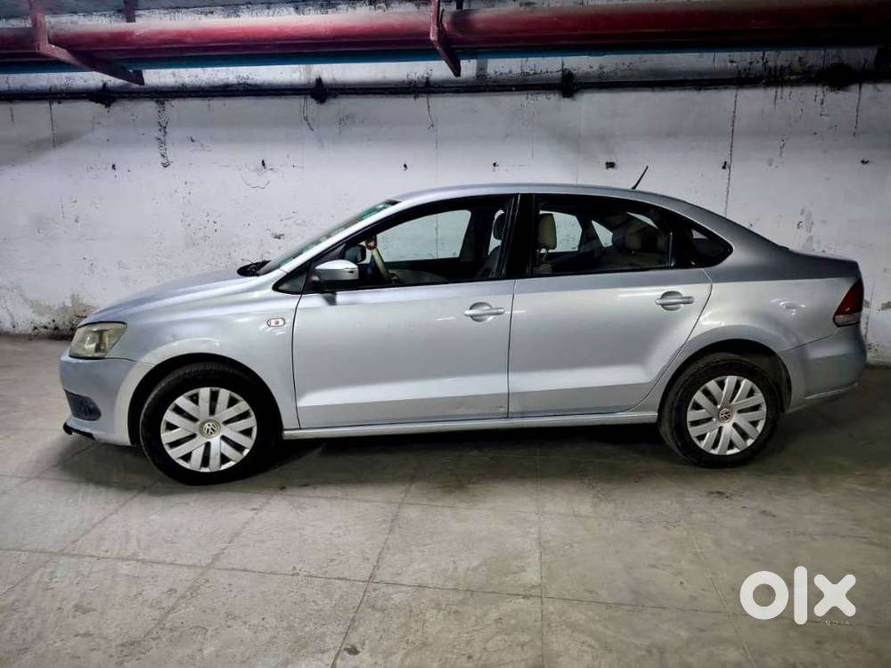 Volkswagen Vento Magnific 1.6 Comfortline, 2014, Petrol