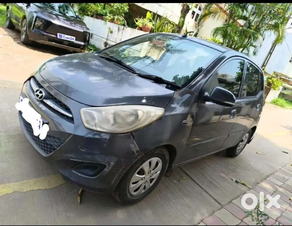Hyundai I10 Sportz Petrol 2011