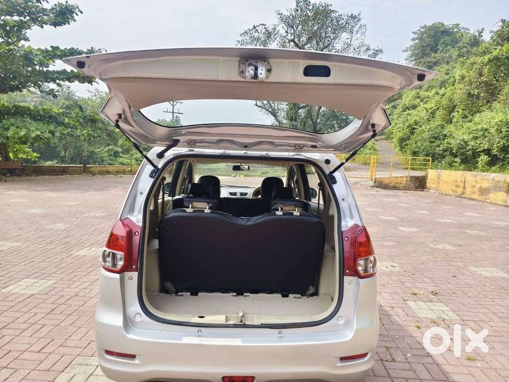 Maruti Suzuki Ertiga Vxi Abs, 2014, Petrol