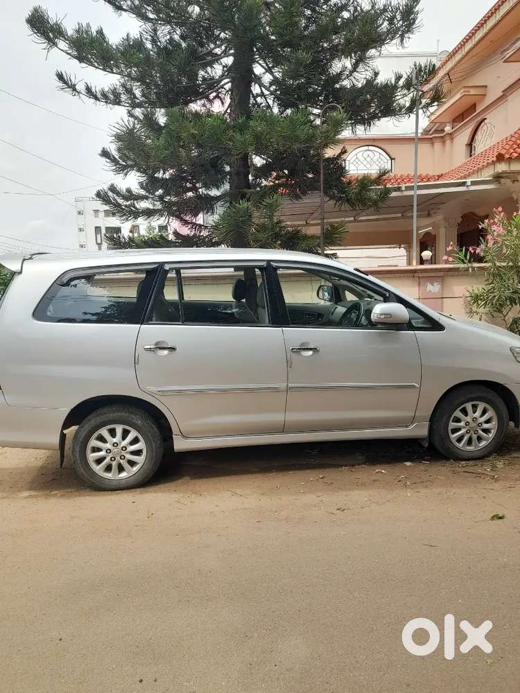 Toyota Innova Diesel 2013
