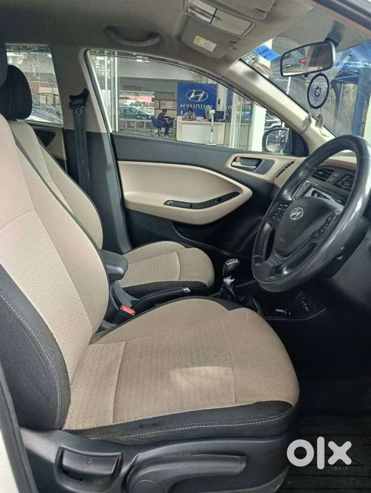 Hyundai I20 Asta (o) 1.2 Ivt, 2015, Petrol