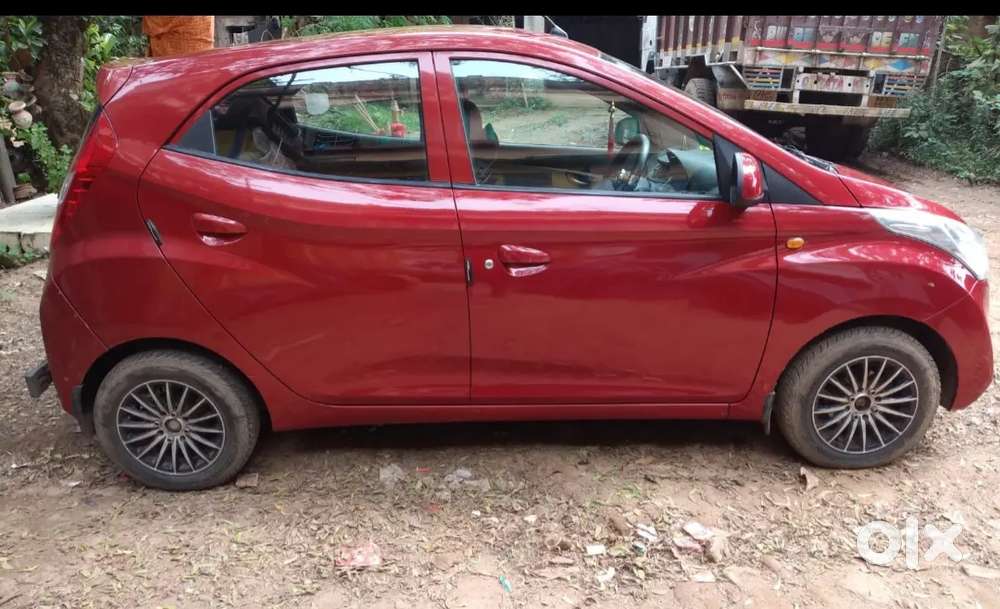 Hyundai Eon Sportz 2013
