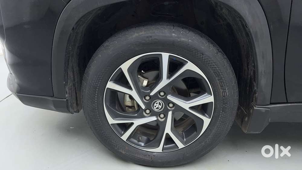 Toyota Urban Cruiser Hyryder 1.5 V Neo Drive, 2023, Petrol