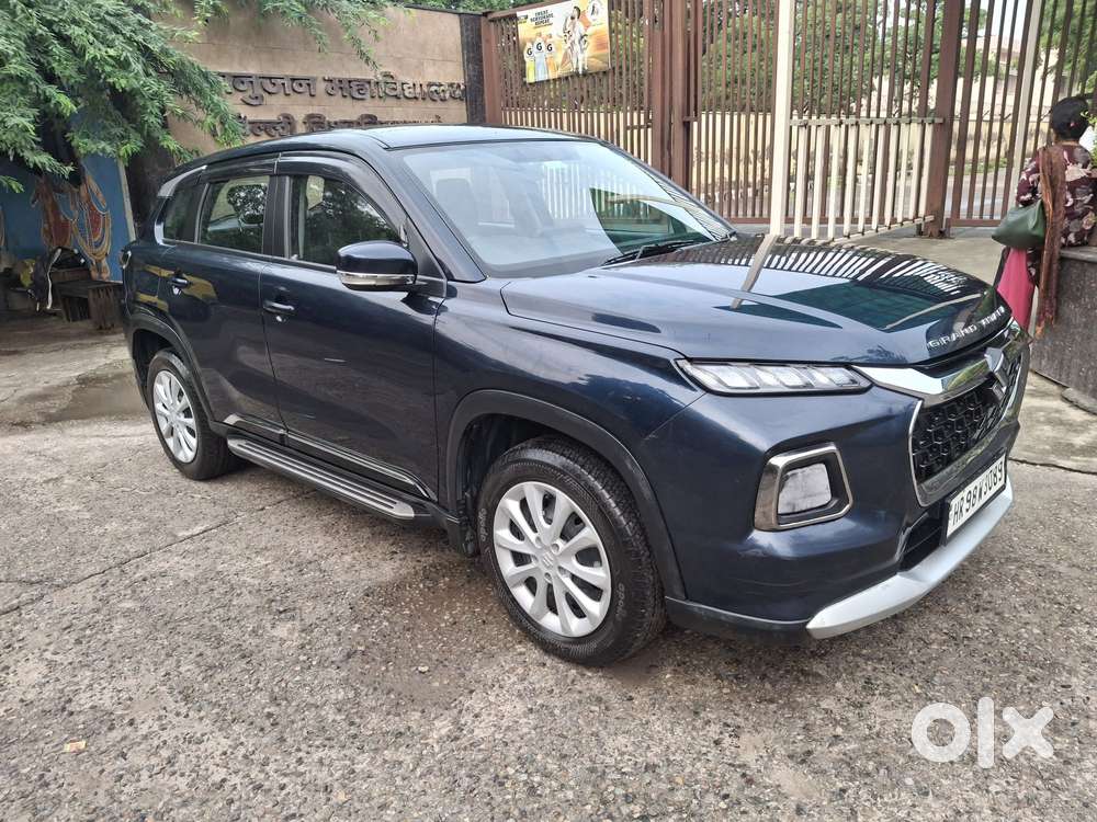 Maruti Suzuki Grand Vitara 1.5 Delta Smart Hybrid At, 2025, Petrol