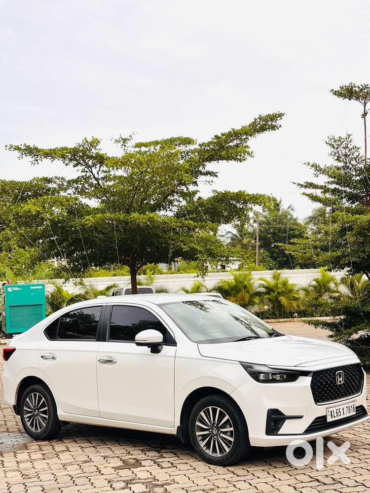 Honda Amaze Zx Cvt 2025